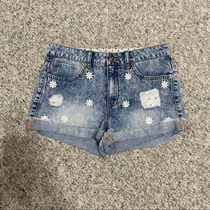 Daisy Pattern Acid Wash Denim Shorts